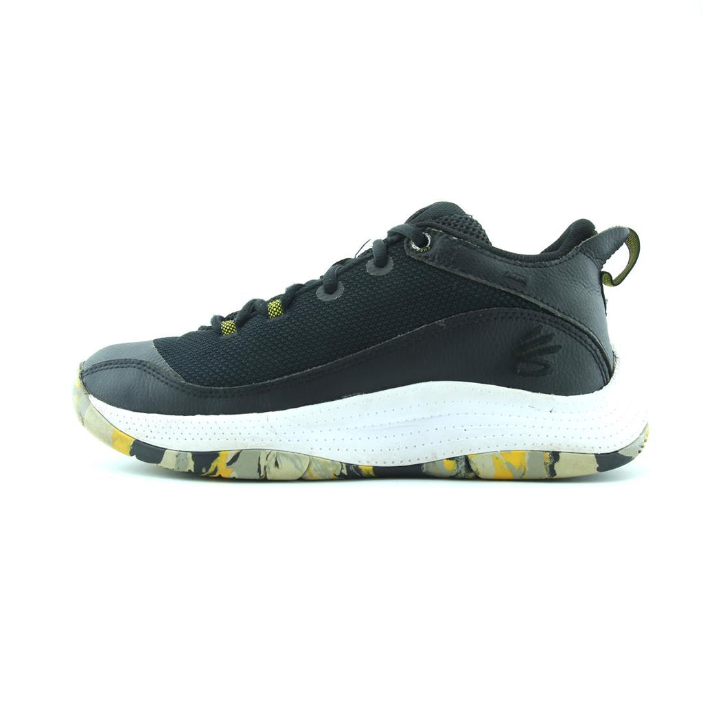 UNDER ARMOUR  CURRY 3Z5