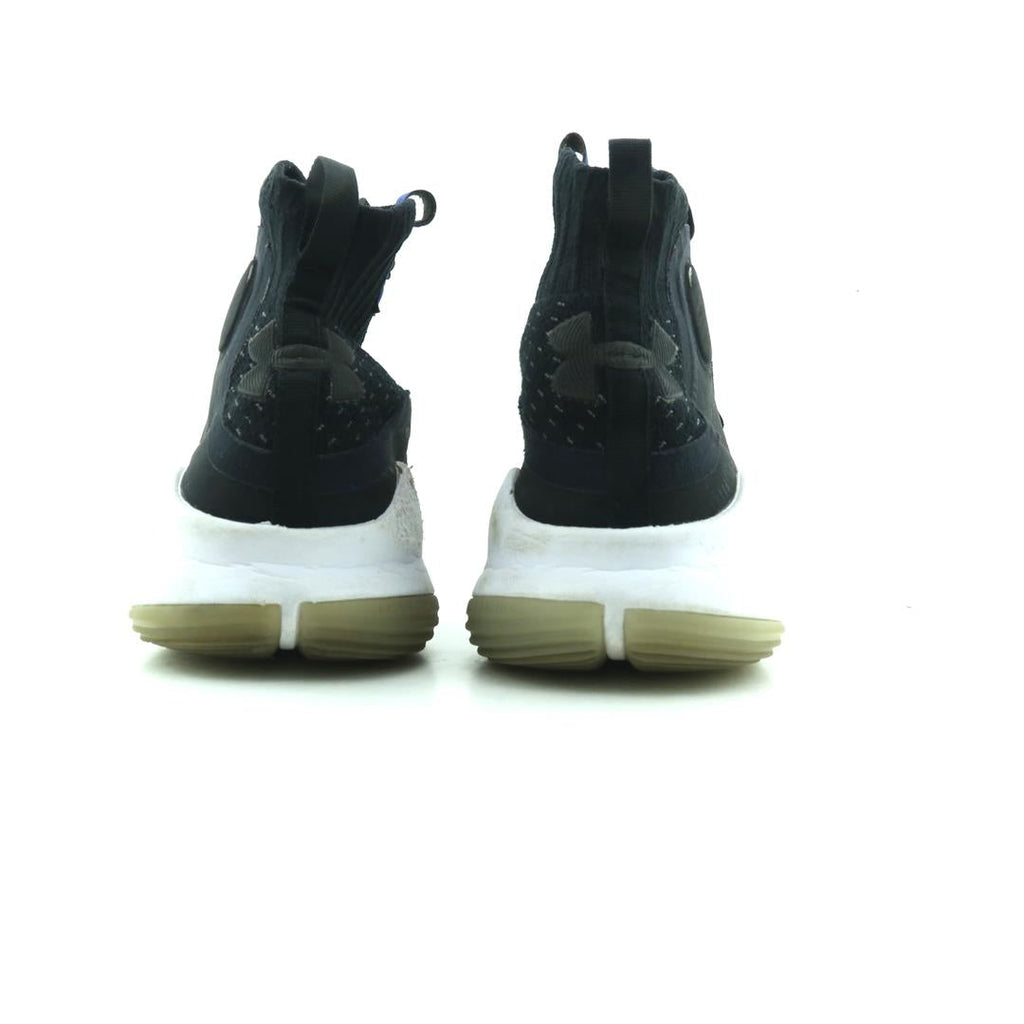 UNDER ARMOUR CURRY 4