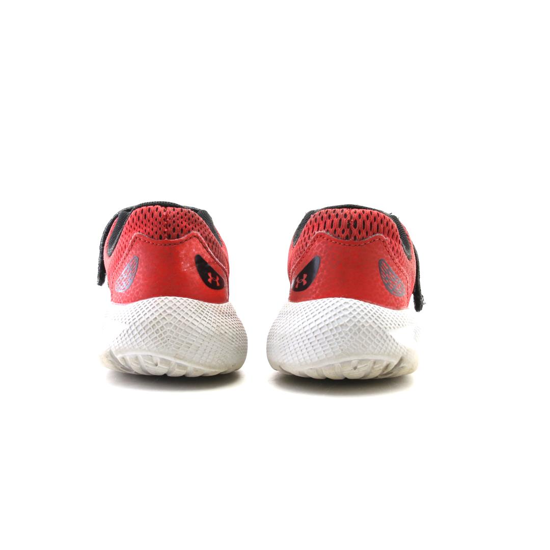 UNDER ARMOUR  PURSUIT 2