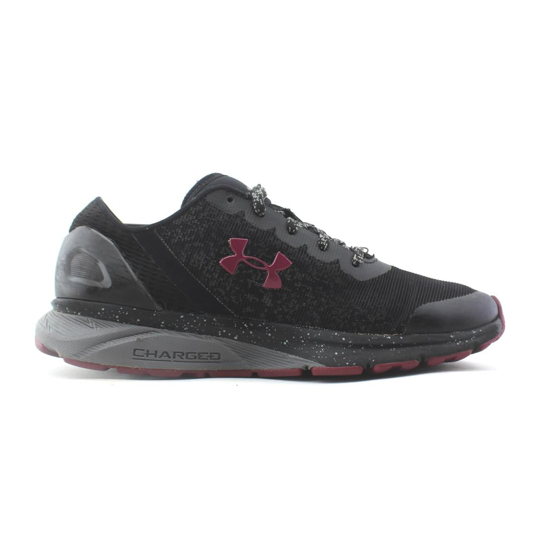 UNDER ARMOUR CHARGED ESCAPE
