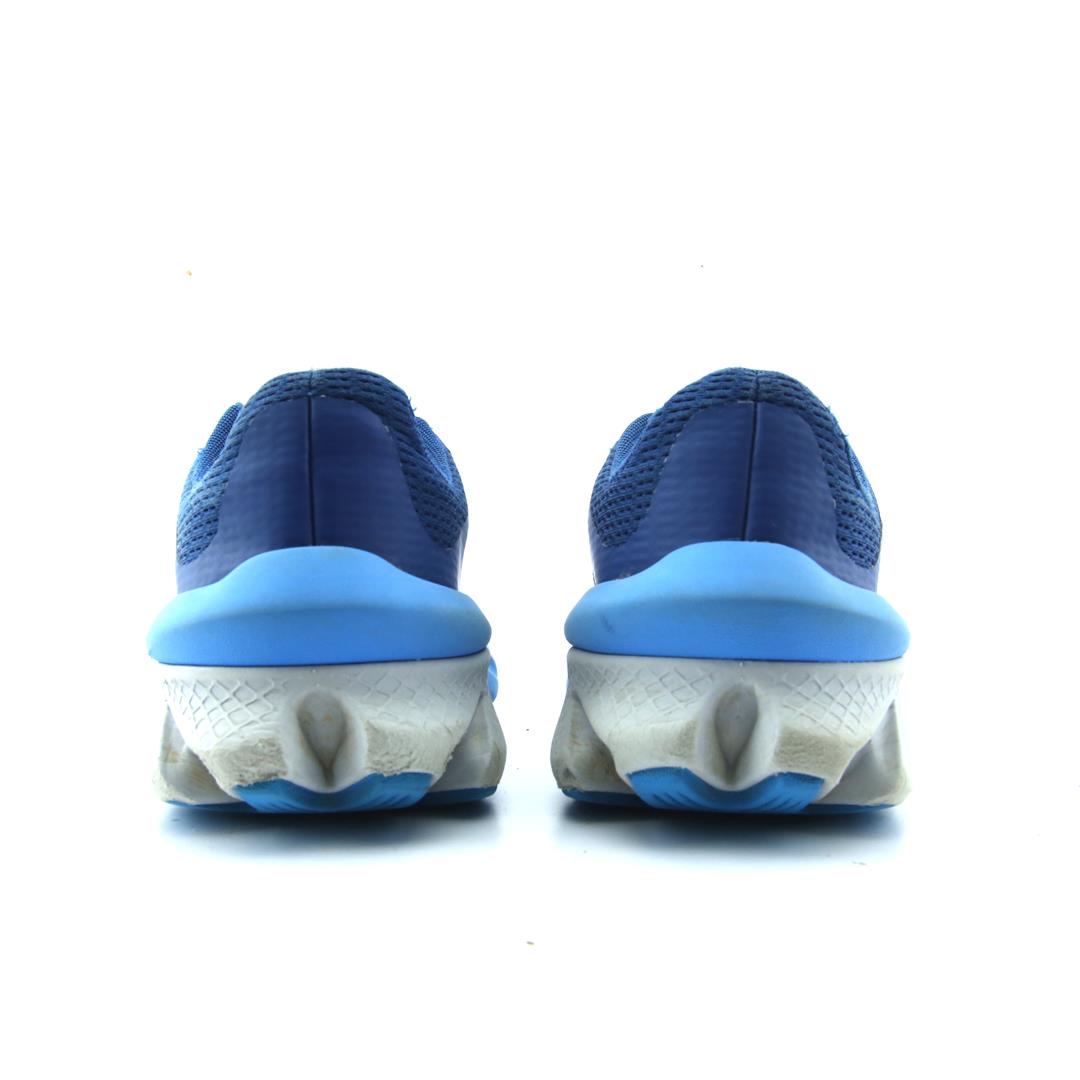 UNDER ARMOUR SCRAMJET 3