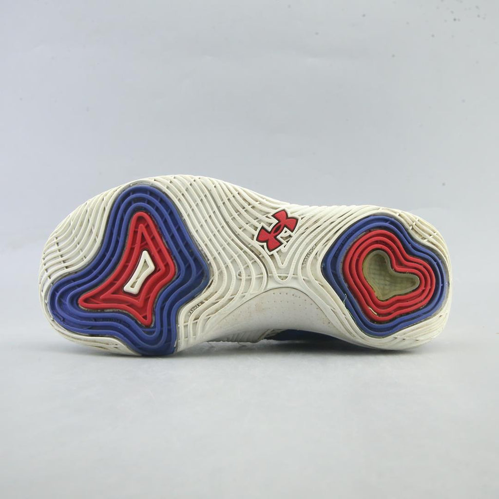 UNDER ARMOUR EMBIID 1