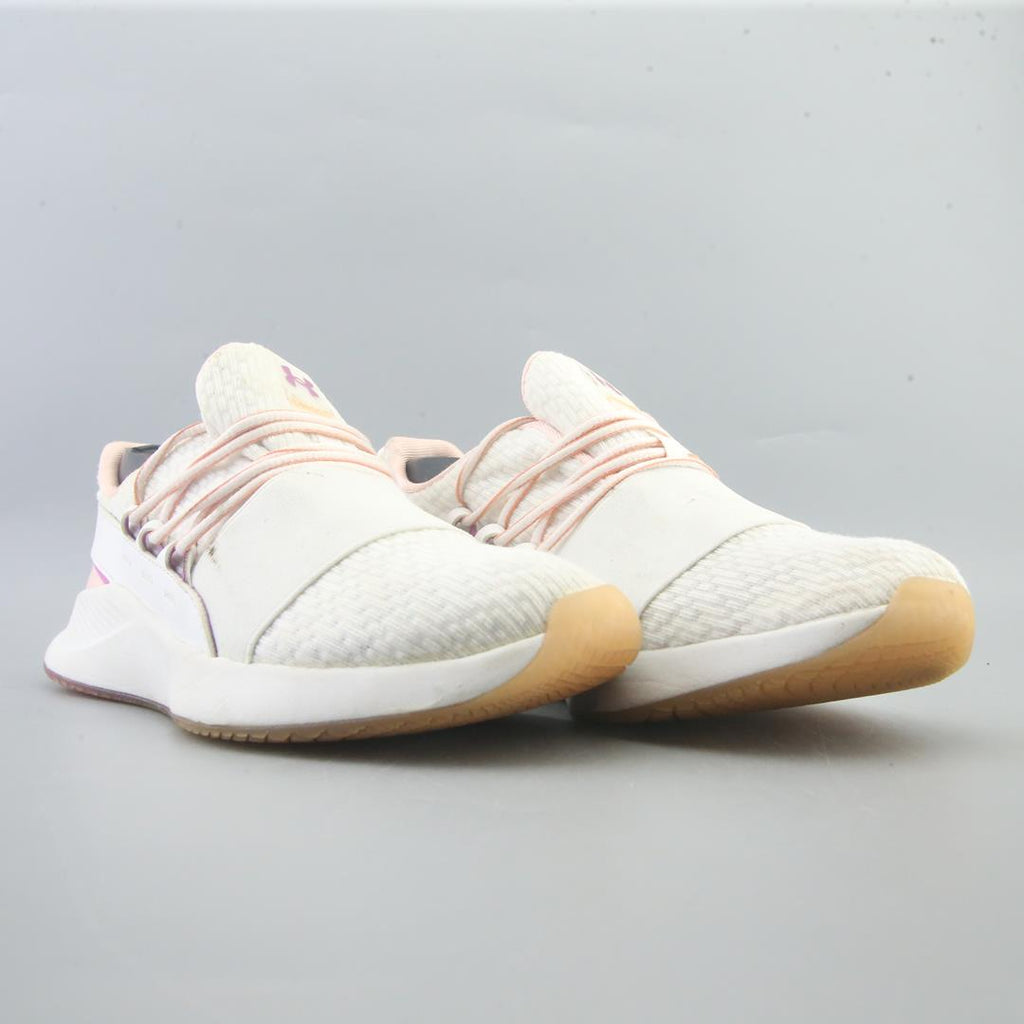 UNDER ARMOUR CHARGED BREATHE
