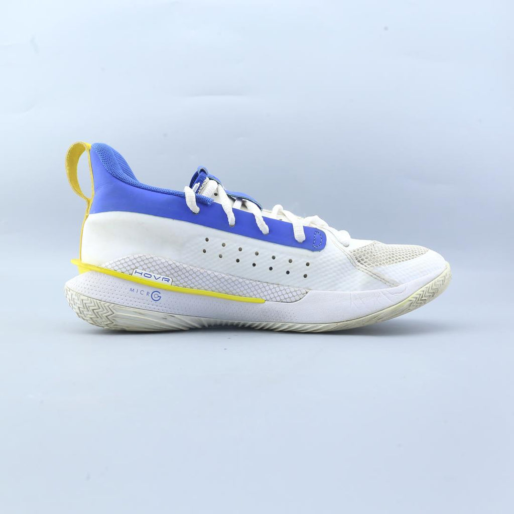 UNDER ARMOUR  CURRY 7