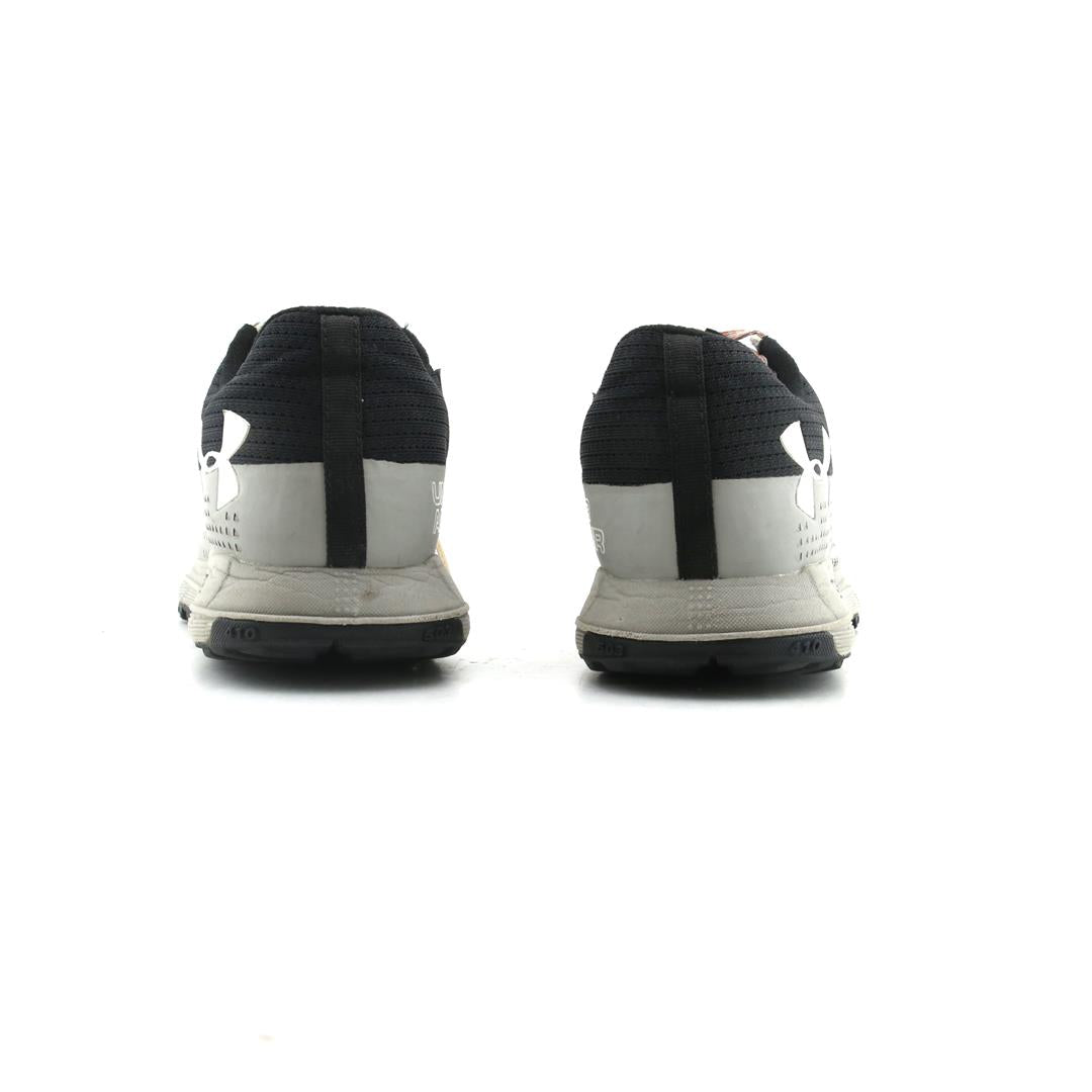 UNDER ARMOUR HORIZON RTT