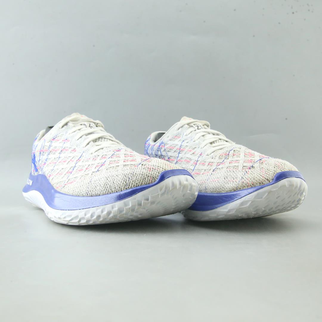 UNDER ARMOUR FLOW VELOCITI WIND