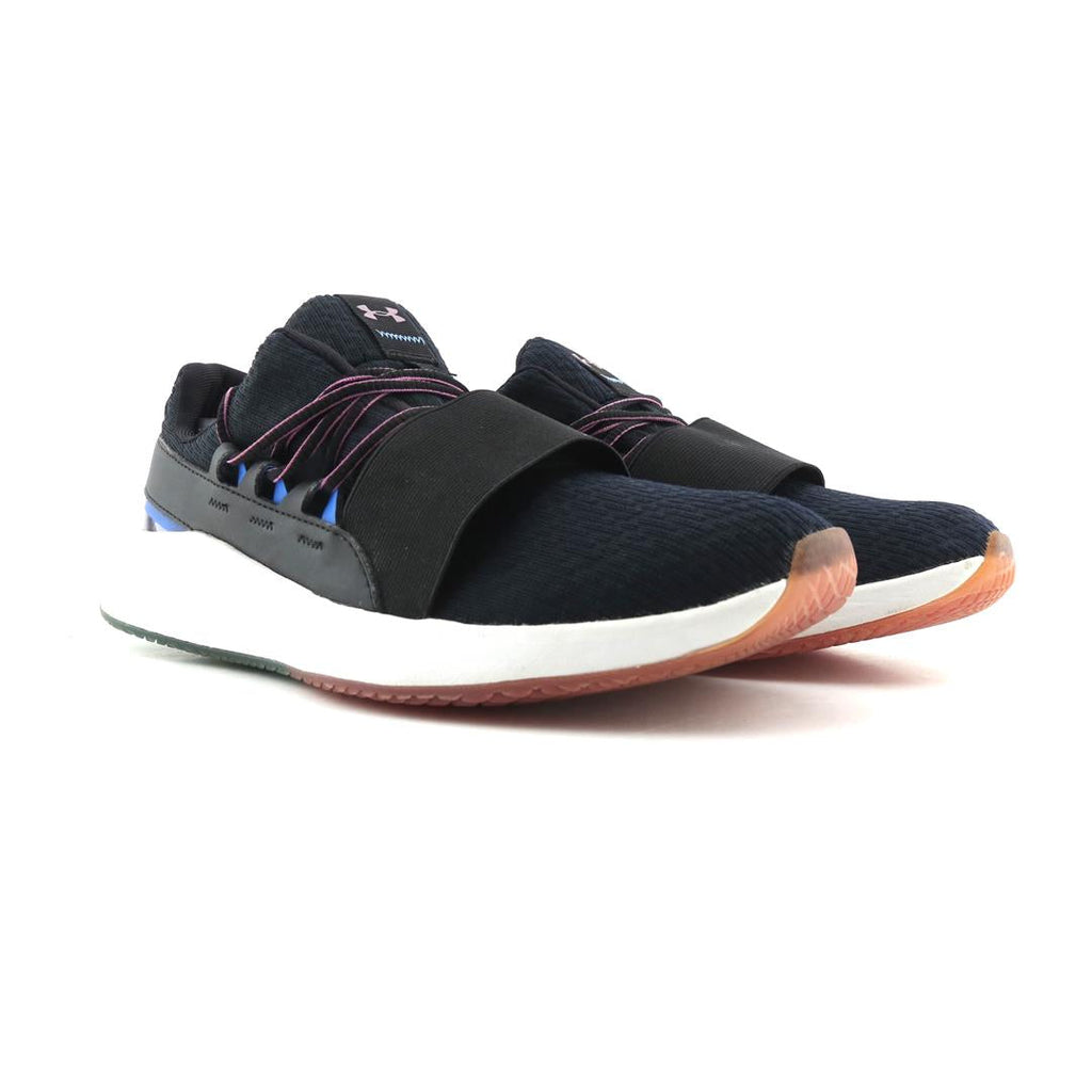 UNDER ARMOUR CHARGED BREATHE