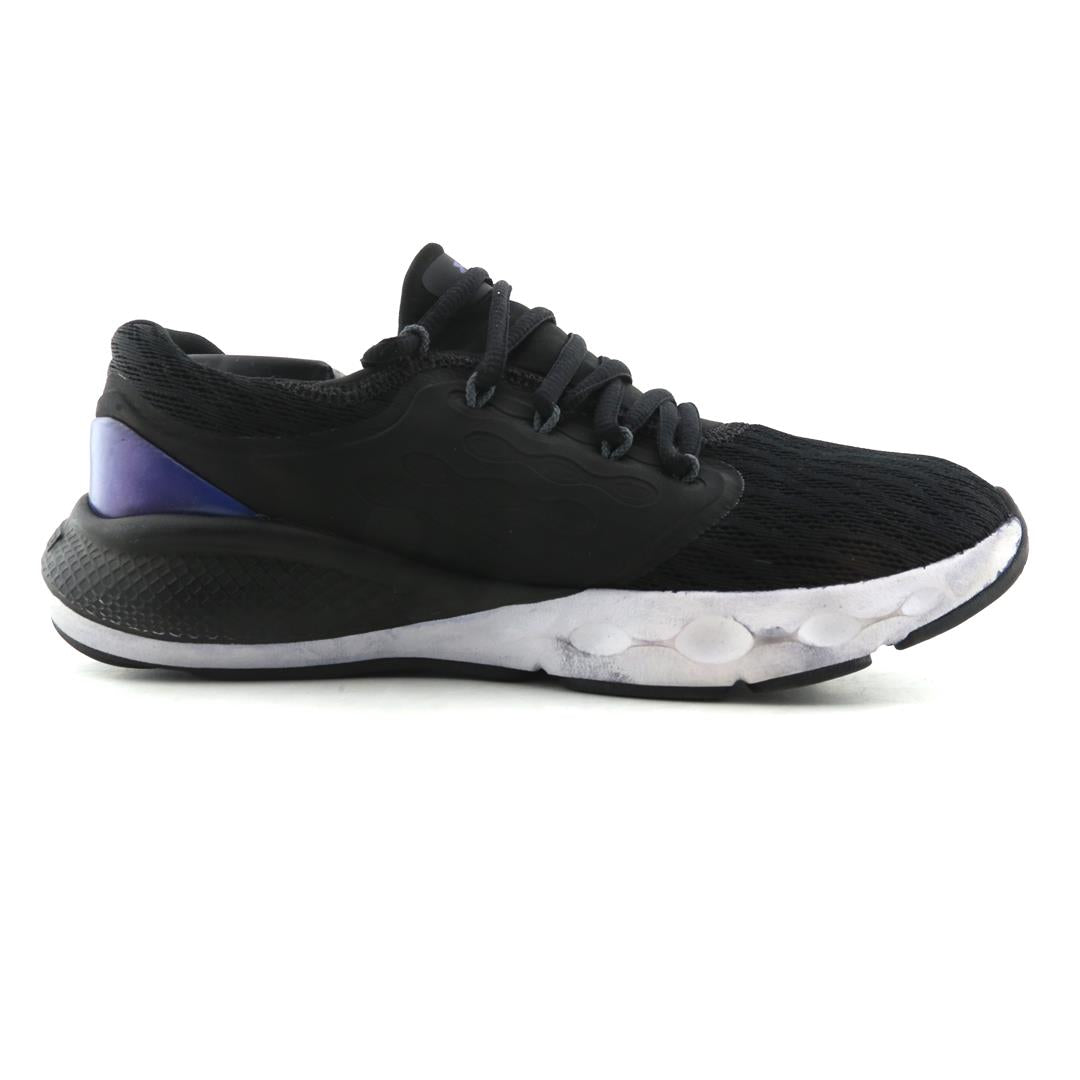 UNDER ARMOUR CHARGED VANTAGE CLRSHFT