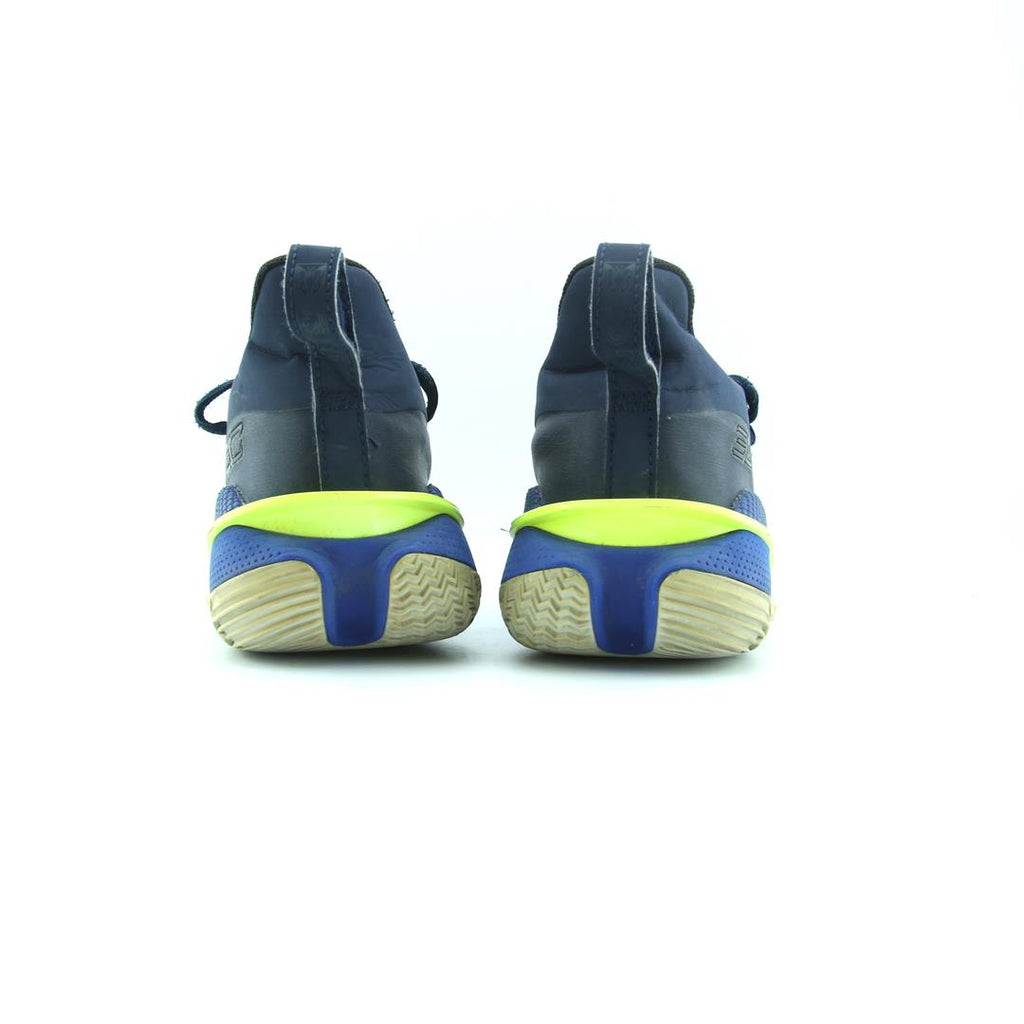 UNDER ARMOUR  CURRY 7