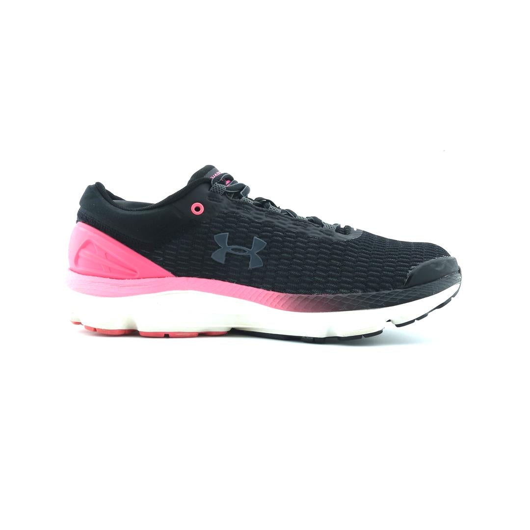 UNDER ARMOUR CHARGED INTAKE 3