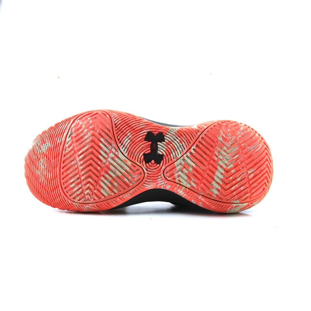 UNDER ARMOUR JET 21