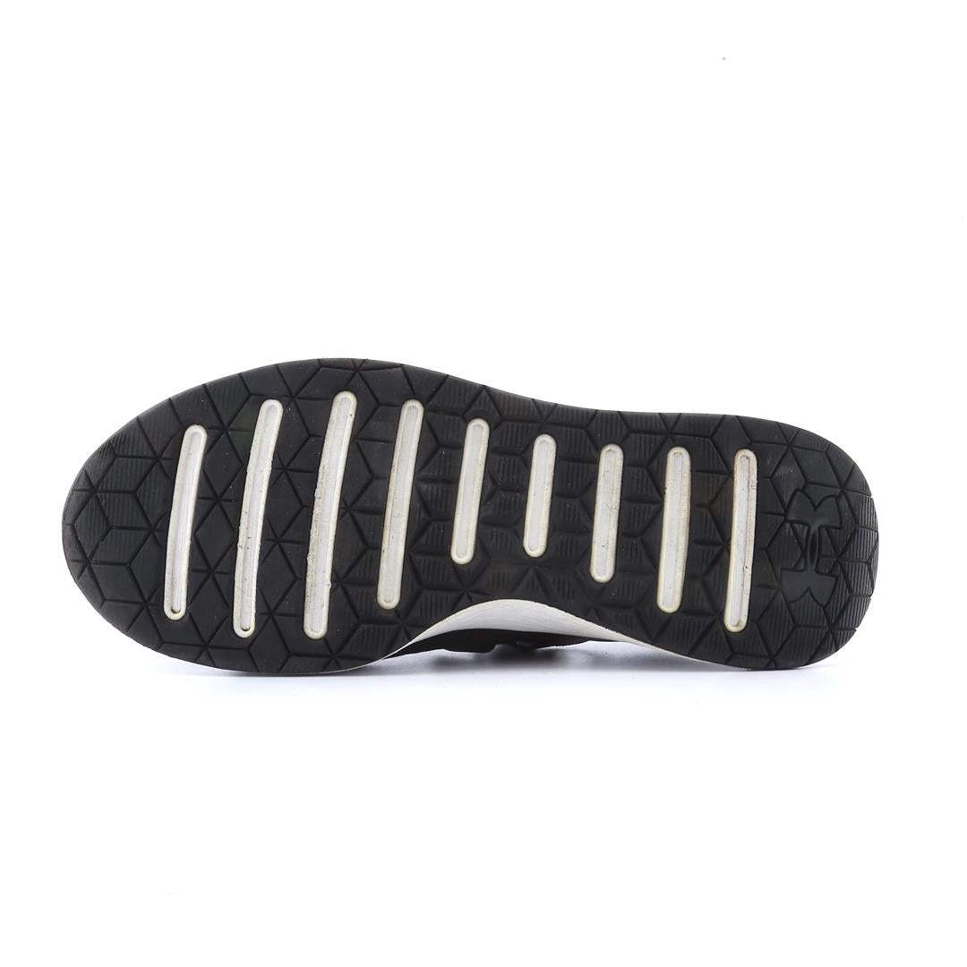 UNDER ARMOUR BREATHE TRAINER