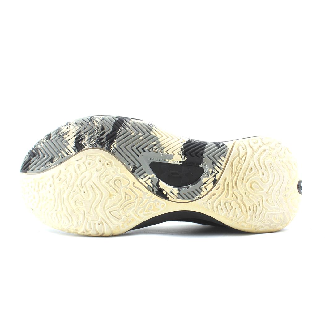 UNDER ARMOUR LOCKDOWN 6
