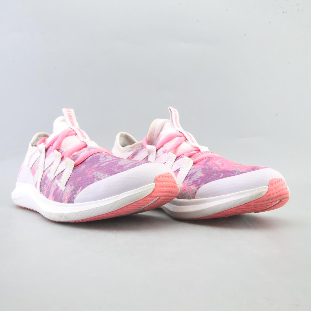 UNDER ARMOUR GIRLS INFINITY 3