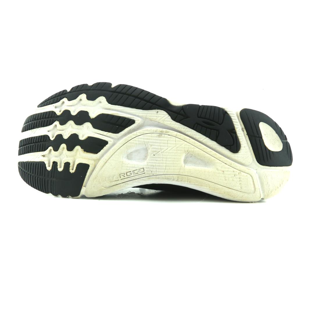 UNDER ARMOUR SPEEDFORM SLINGSHOT