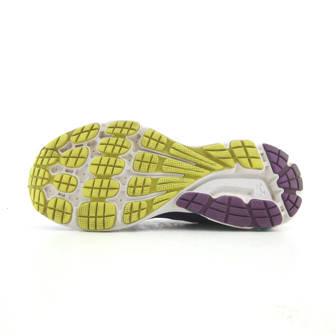 UNDER ARMOUR BANDIT