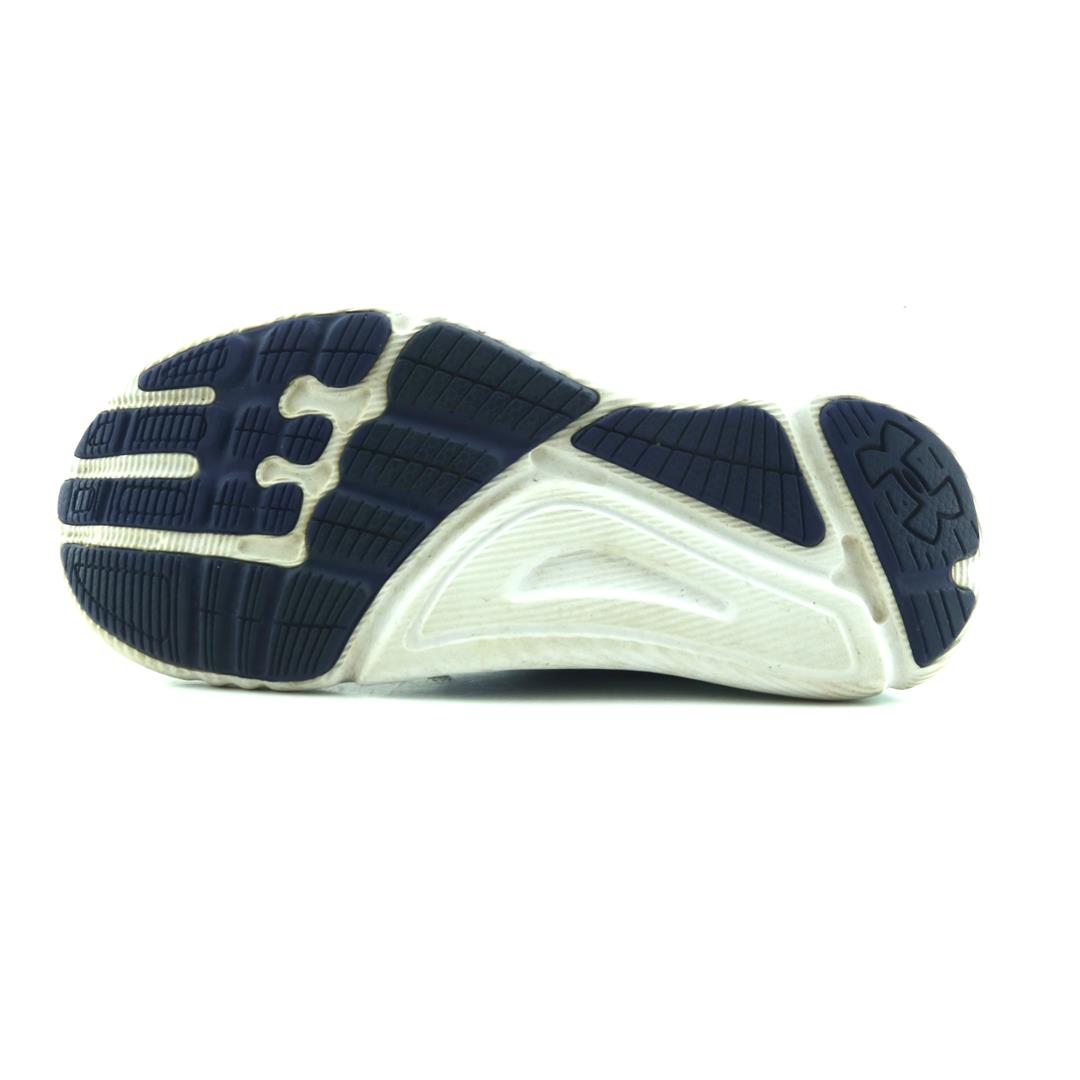 UNDER ARMOUR GRADE SCHOOL TEMPO