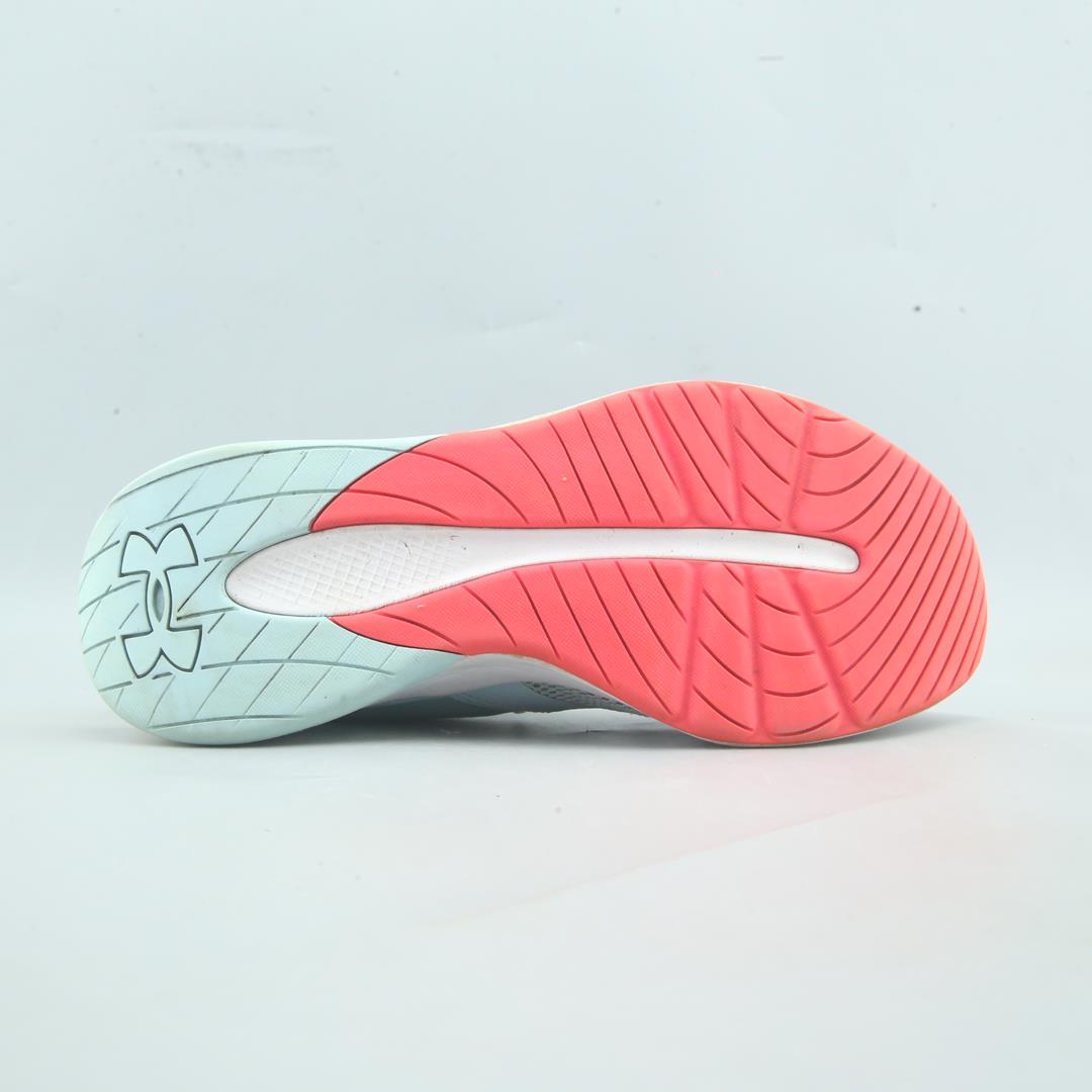 UNDER ARMOUR CHARGED BREATHE LACE TR