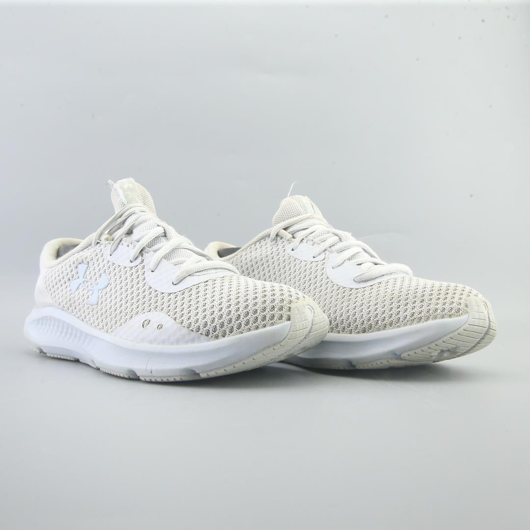 UNDER ARMOUR CHARGED PURSUIT 3