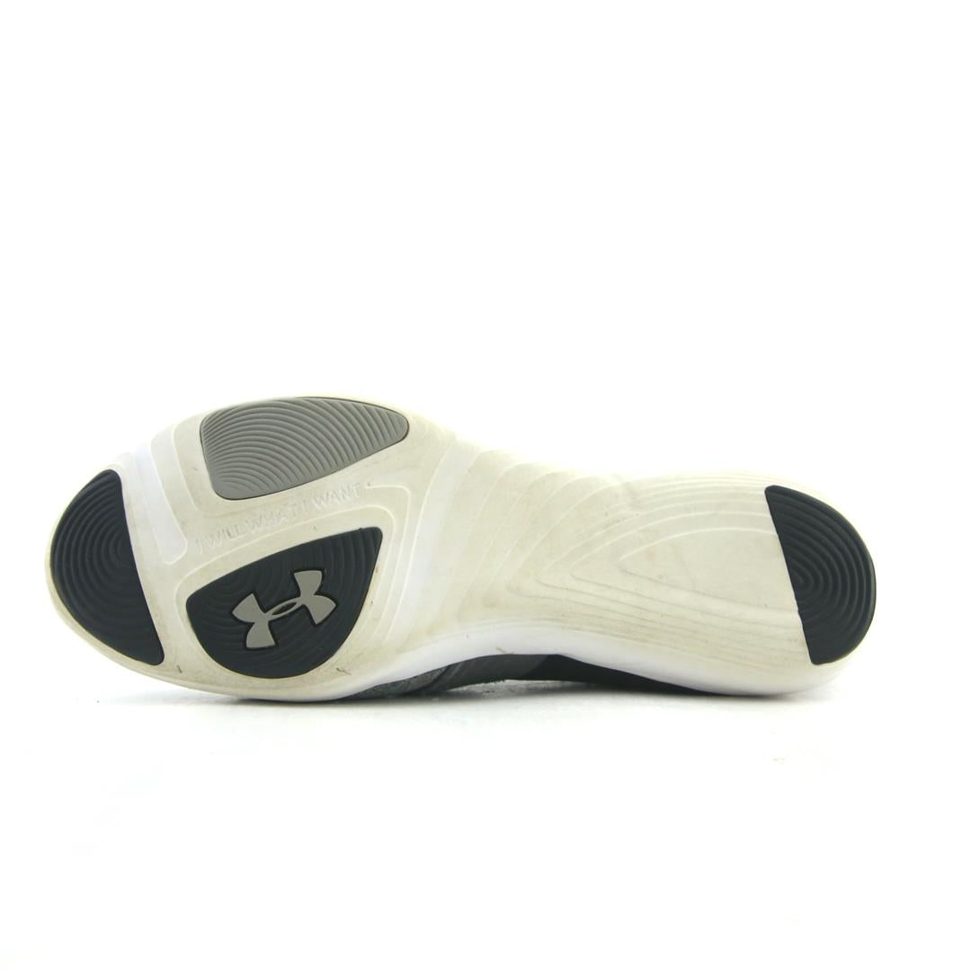 UNDER ARMOUR STREET PRECISION