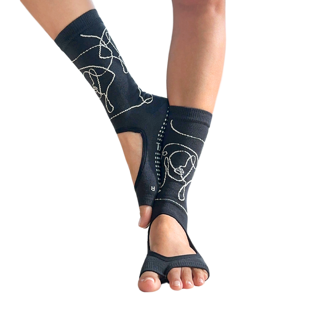 Tucketts Crew Pilates Socks - Non-Slip Grip, Open/Closed Toe, Barre & Yoga - Women's