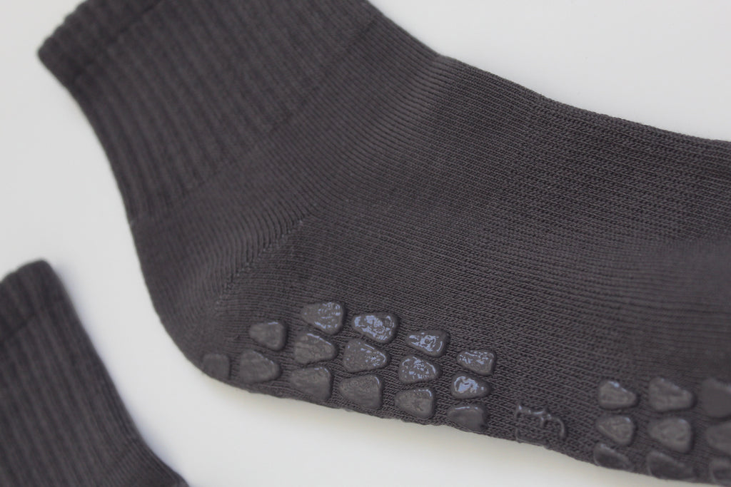 Washed Onyx Quarter Sock