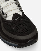 Pegasus Premium Sneakers Black / White