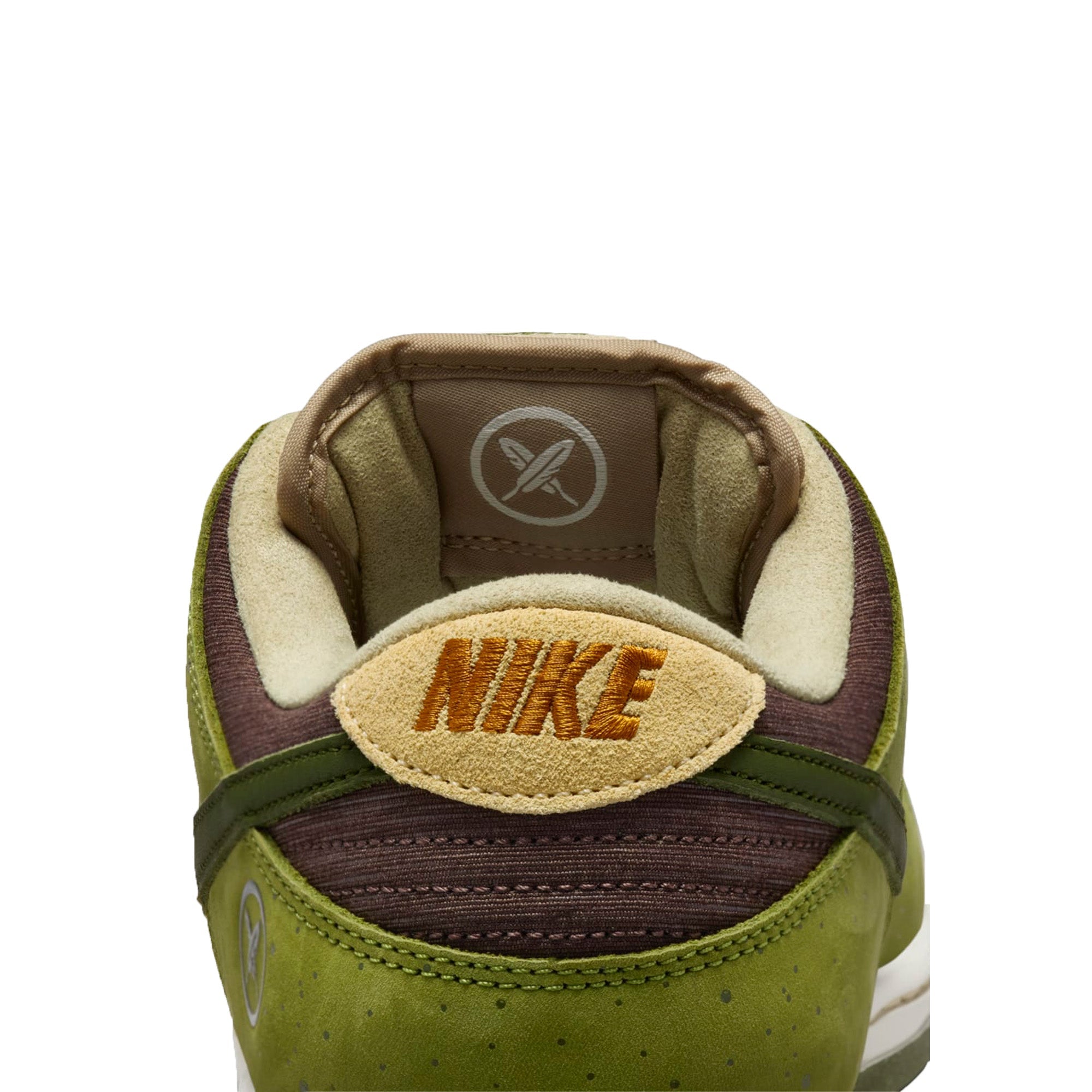 Nike SB Dunk Low 'Yuto Horigome Asparagus' (2025)