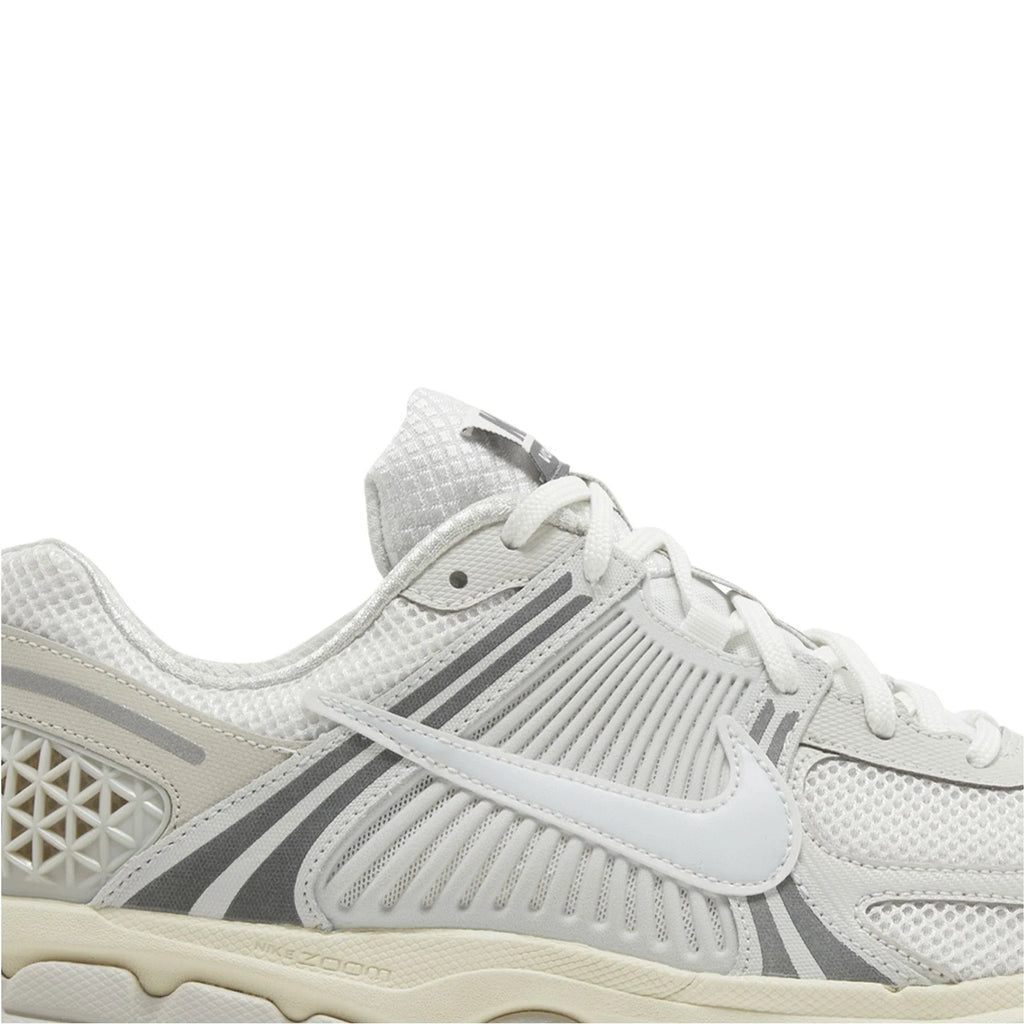 Nike Zoom Vomero 5 'Platinum Tint' (2024)