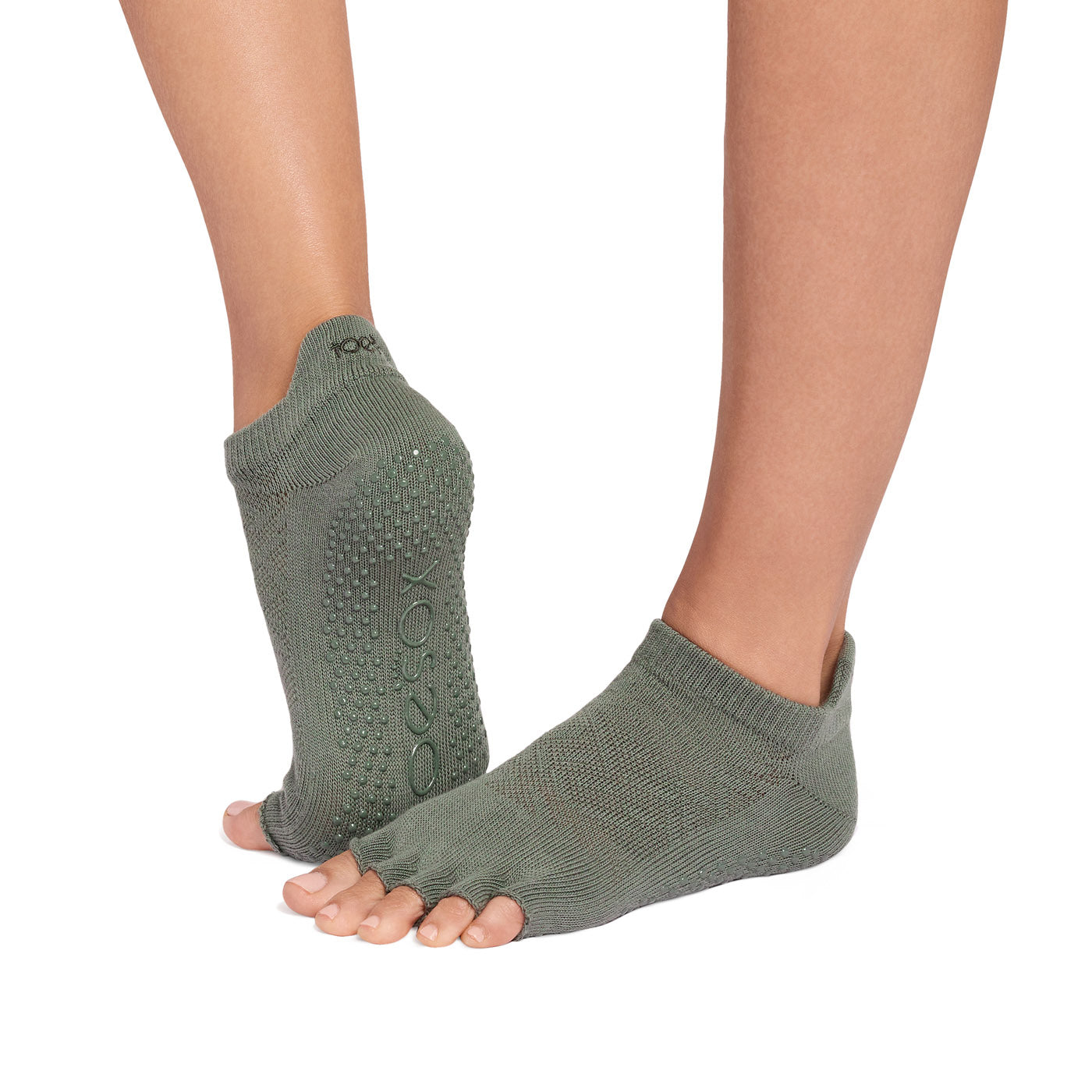 Half Toe Low Rise Grip Socks