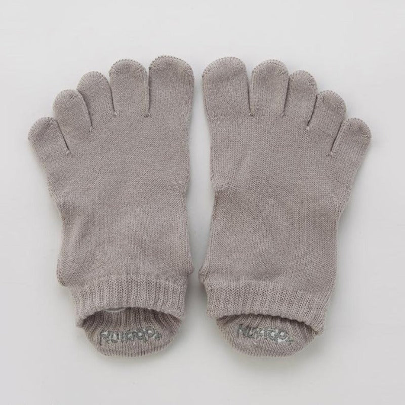 Basic Solid Colors Ankle Grip Toe Socks With Power Pads