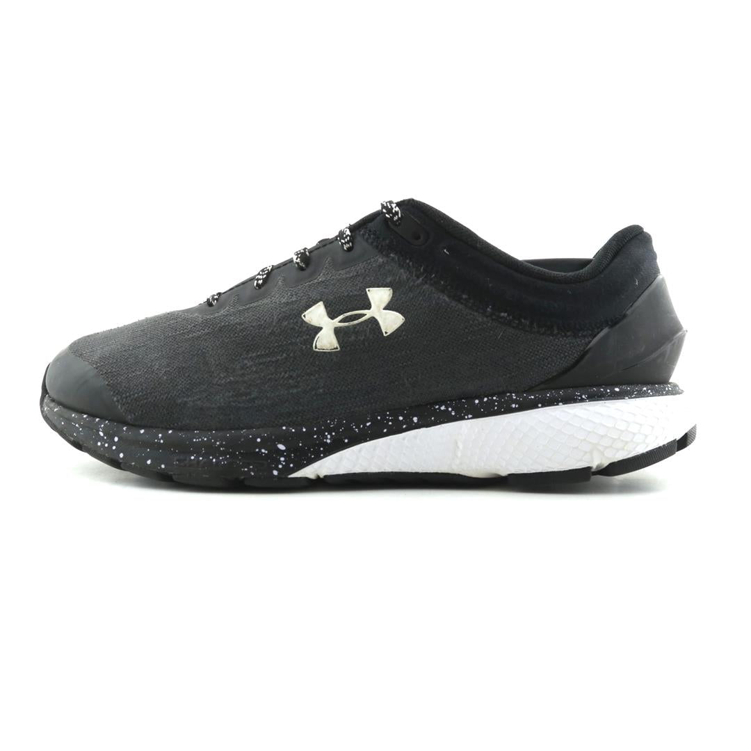 UNDER ARMOUR CHARGED ESCAPE 3