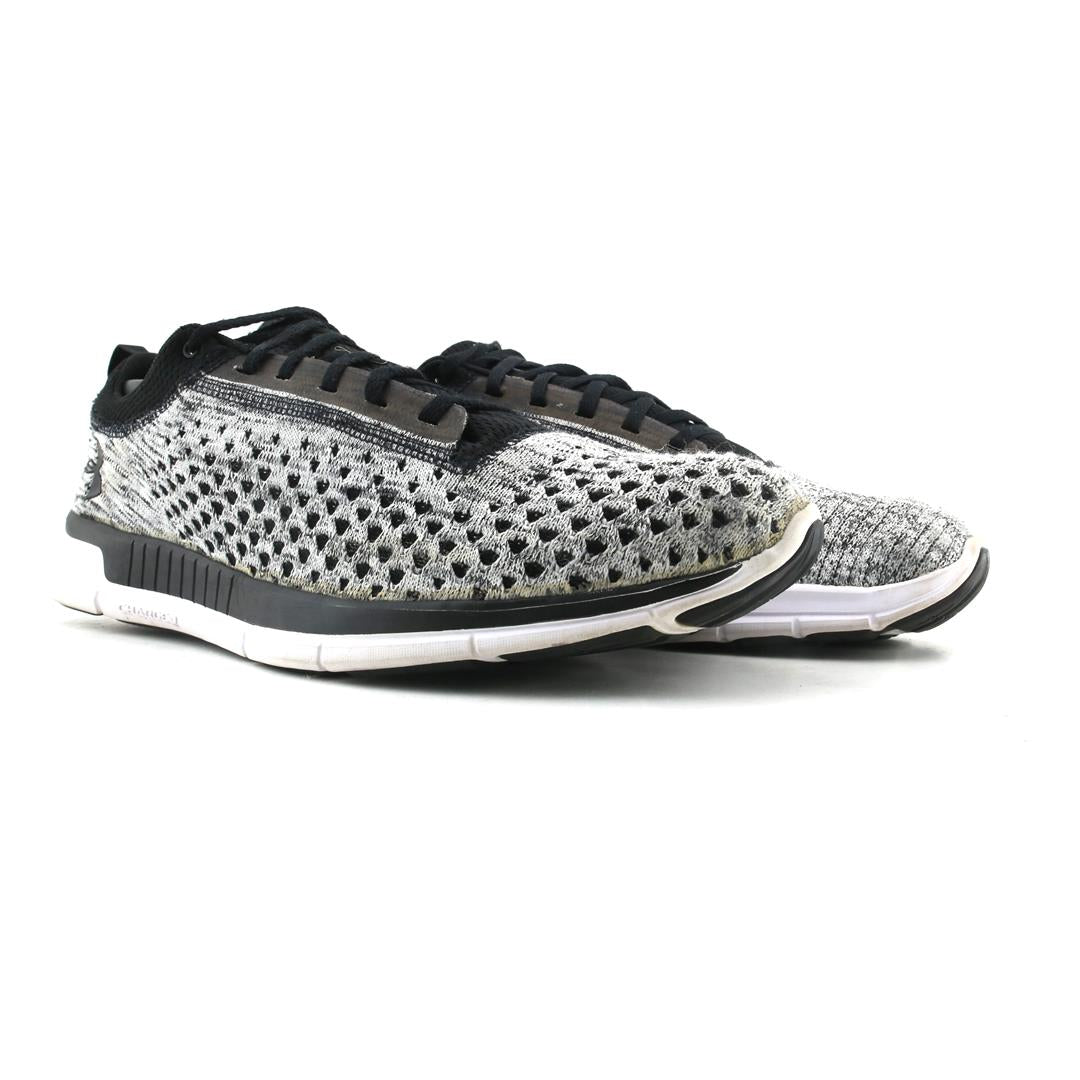 UNDER ARMOUR LIGHTNING 2