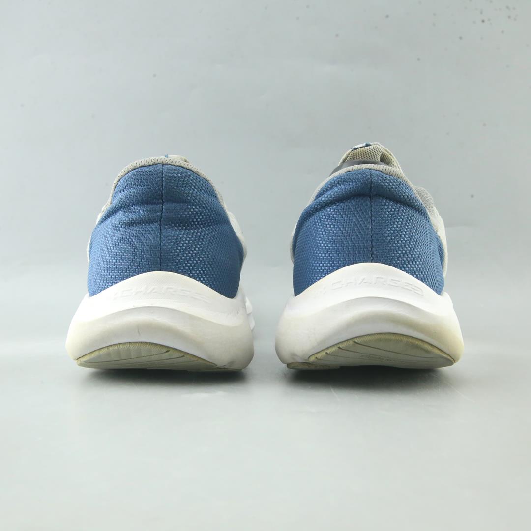 UNDER ARMOUR PURSUIT 3