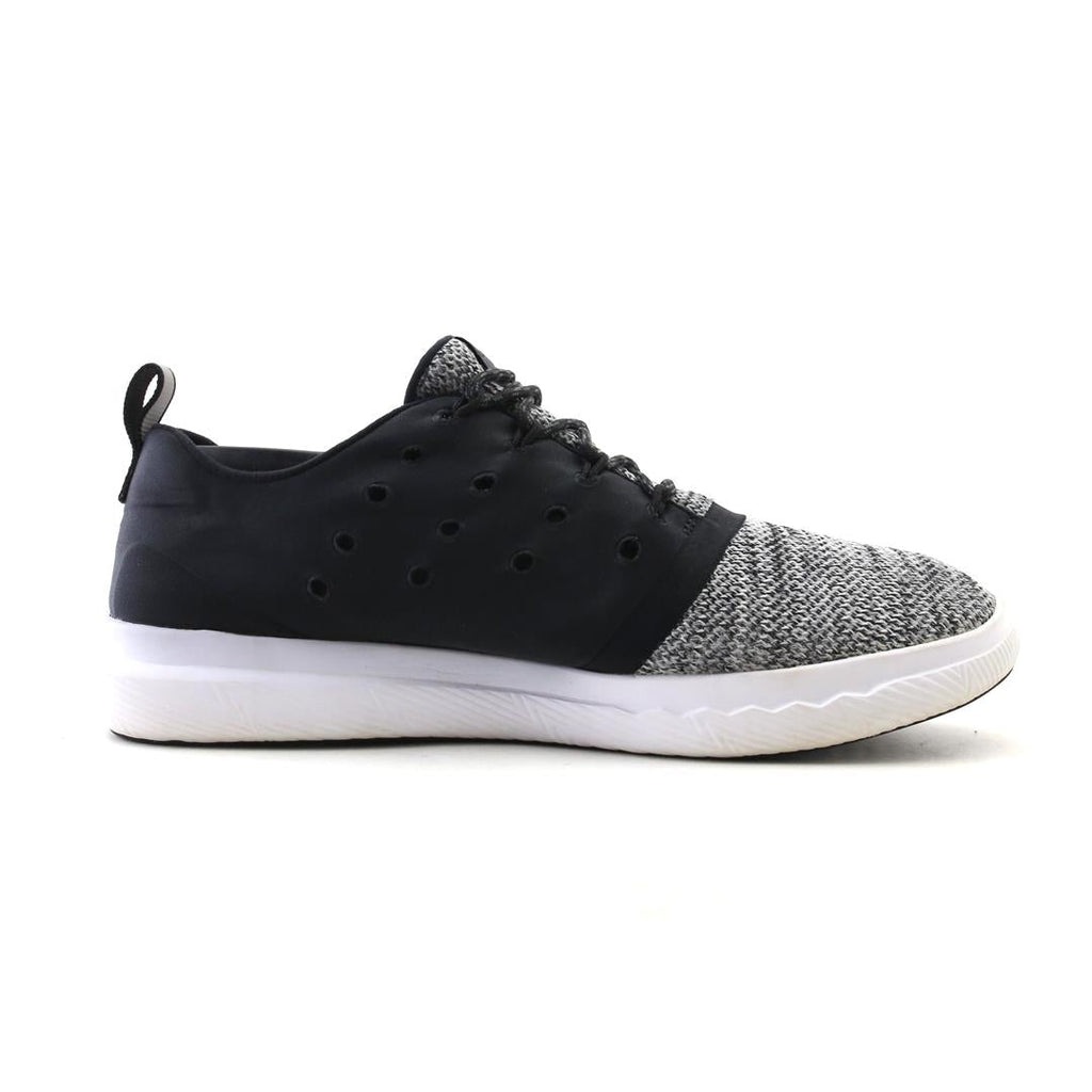 UNDER ARMOUR CHARGED 24-7 LOW