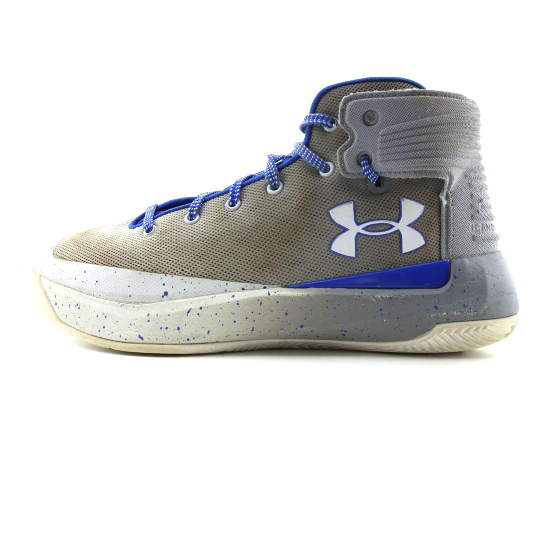 UNDER ARMOUR CURRY