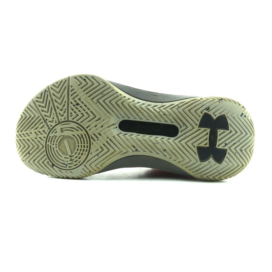 UNDER ARMOUR STEPH CURRY