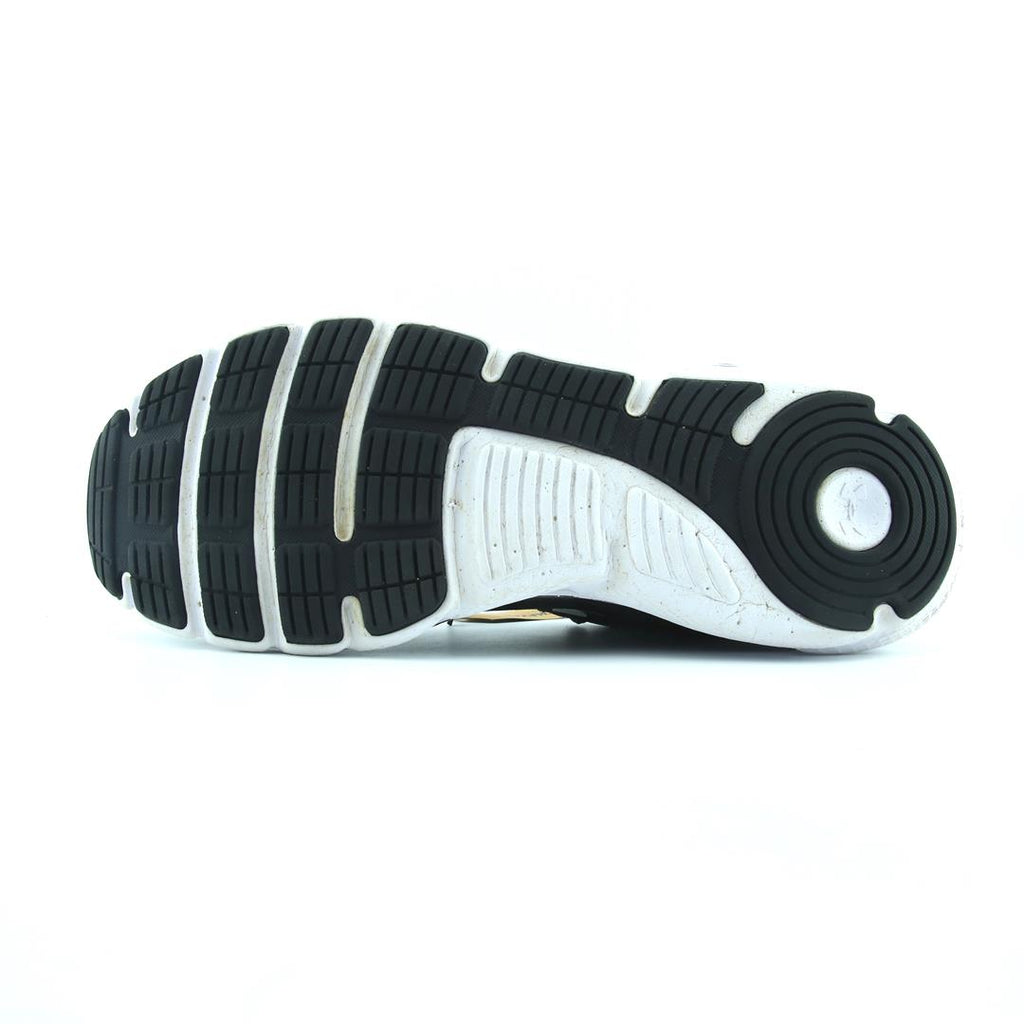 UNDER ARMOUR CHARGED ASSERT 9