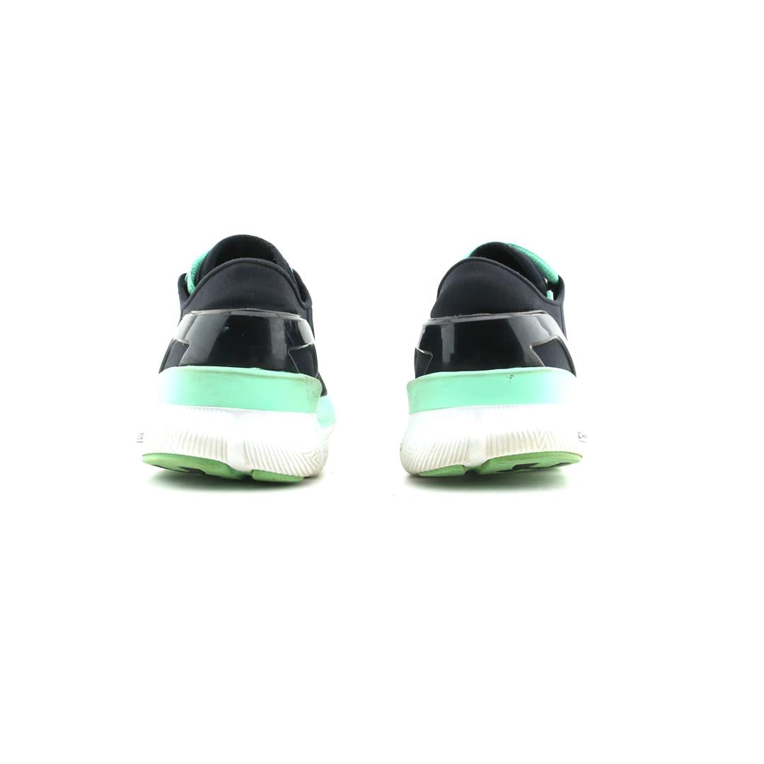 UNDER ARMOUR  SPEEDFORM APOLLO 2
