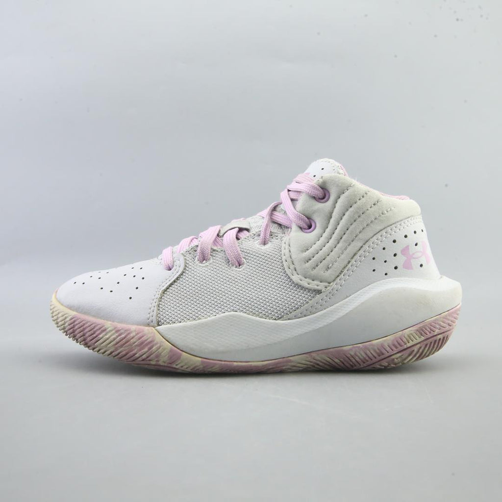 UNDER ARMOUR  JET 21