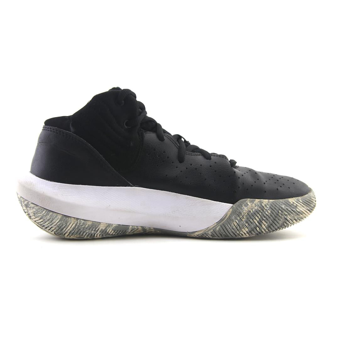 UNDER ARMOUR JET 21