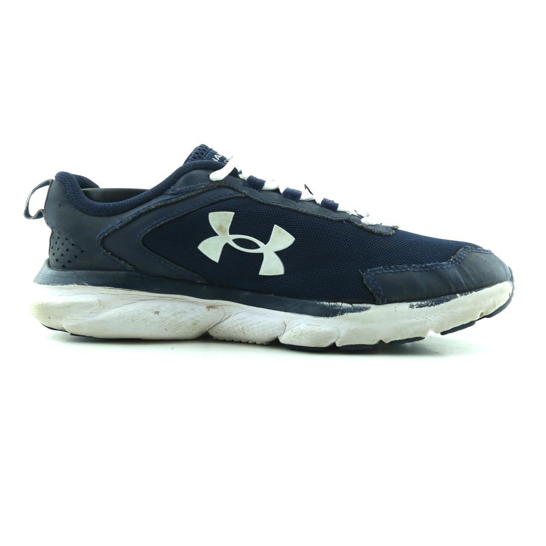 UNDER ARMOUR CHARGED ASSERT 9