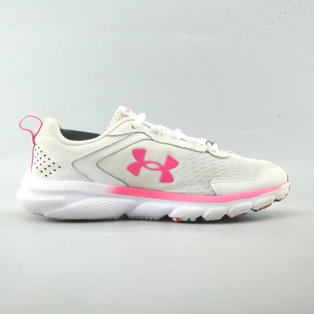 UNDER ARMOUR CHARGED ASSERT 9