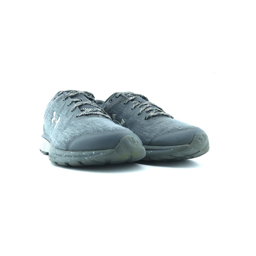 UNDER ARMOUR CHARGED ESCAPE 3