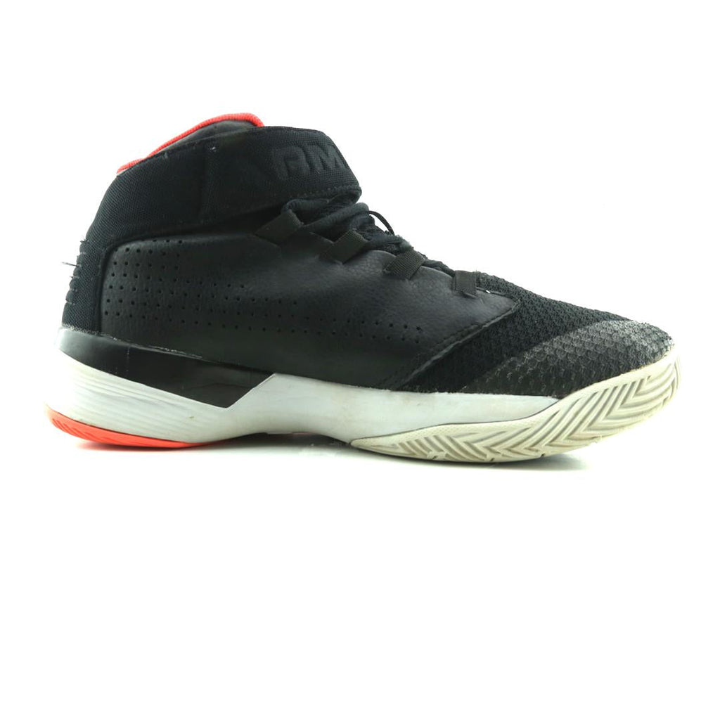 UNDER ARMOUR GET B ZEE
