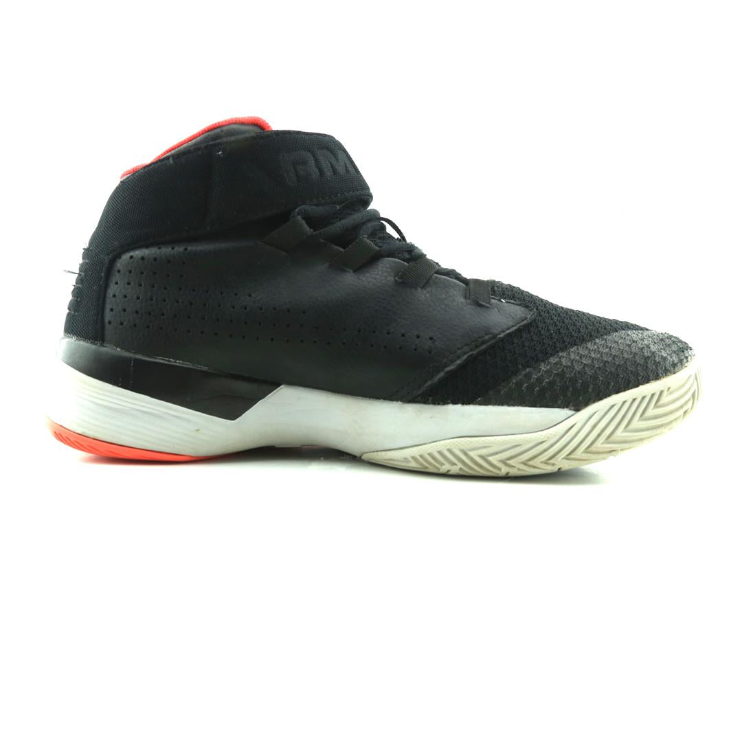 UNDER ARMOUR GET B ZEE