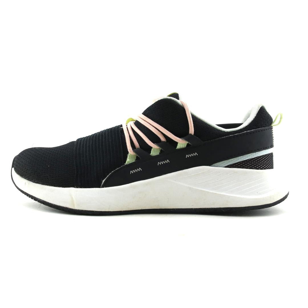 UNDER ARMOUR CHARGED BREATHE