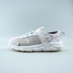 UNDER ARMOUR ASSERT 9