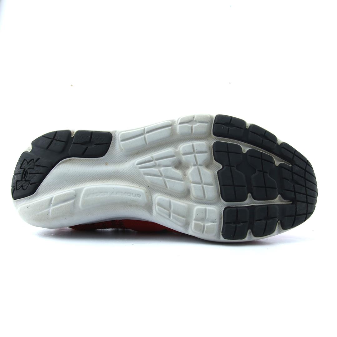 UNDER ARMOUR SURGE 3
