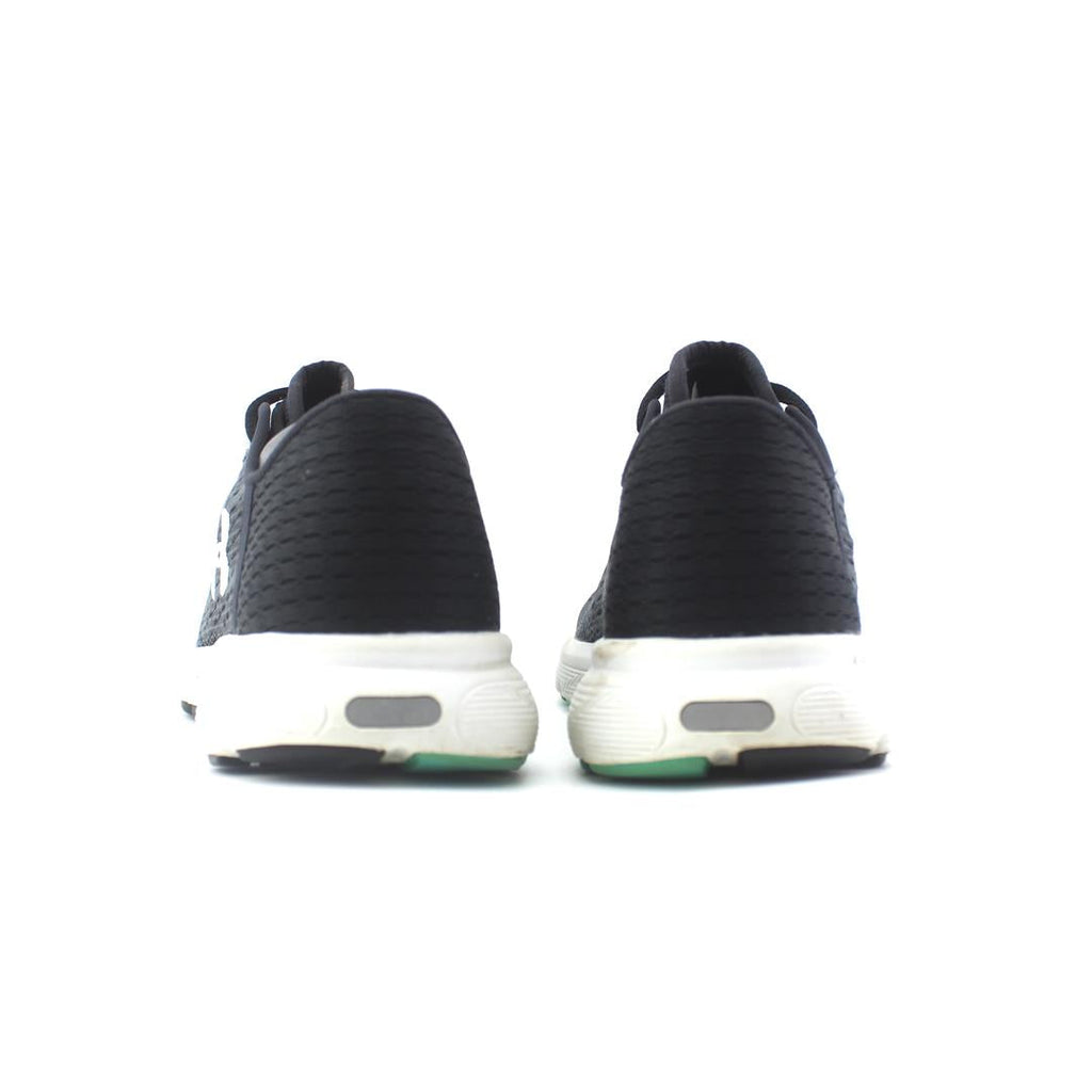 UNDER ARMOUR  SPEEDFORM VELOCITI
